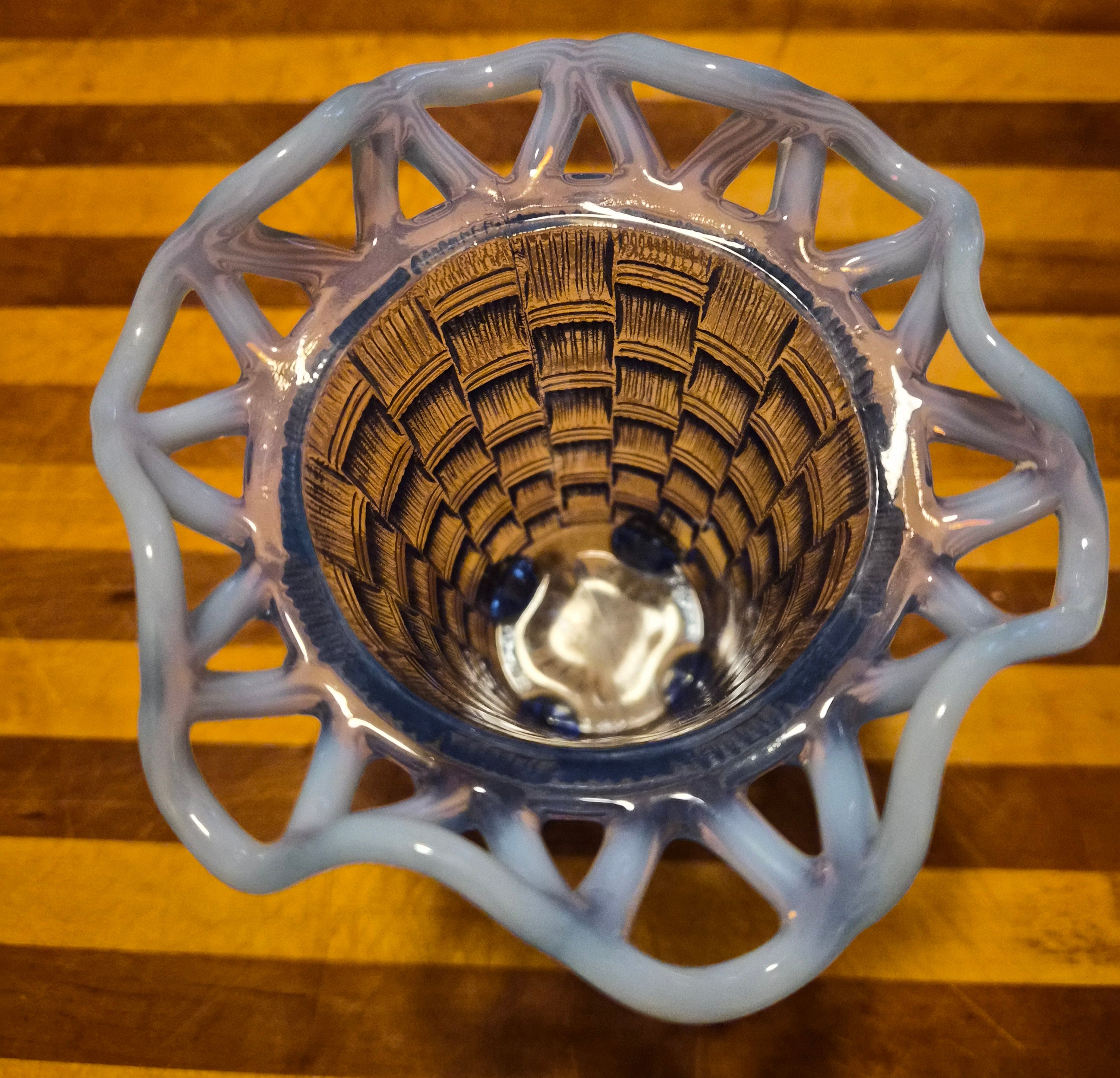 VIntage Fenton Blue Opalescent Basketweave with Open Edge 4-toed 5" Ruffled Vase